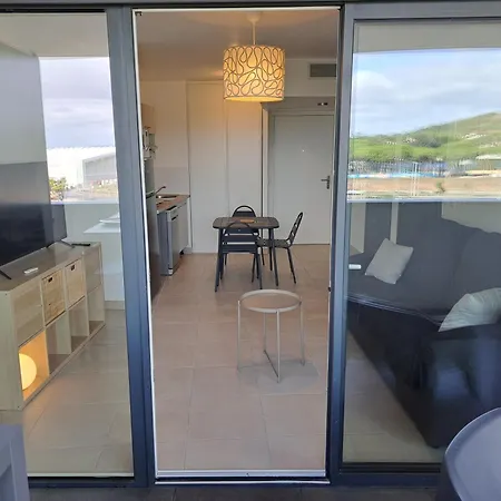 Iconic 343 , Superbe T2 Climatise, Wifi, Parking, Terrasse 18m2 아파트